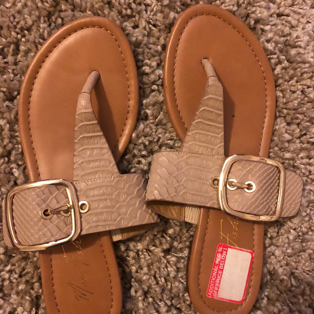 Marc Fisher sandals
